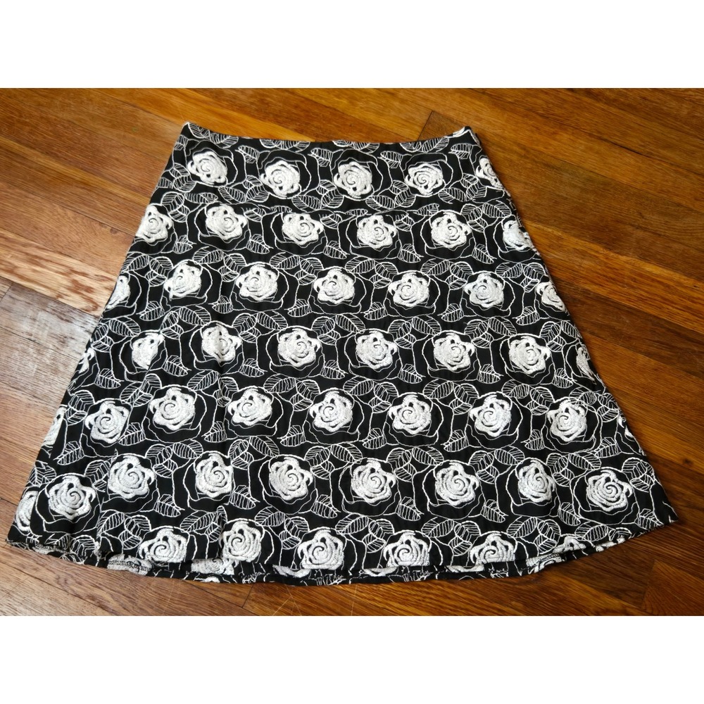Sevier Skirts Black White Rose Embroidered A-Line Mini Skirt Magenta Lining